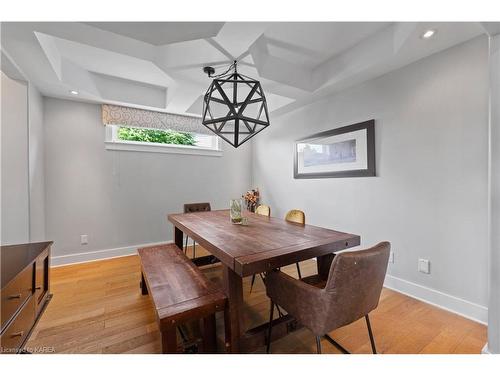 1561 Providence Crescent, Kingston, ON - Indoor Photo Showing Dining Room