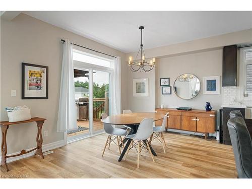 1377 Woodfield Crescent, Kingston, ON - Indoor Photo Showing Dining Room