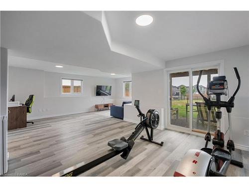 1377 Woodfield Crescent, Kingston, ON - Indoor Photo Showing Gym Room