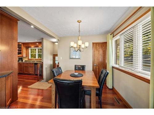 721 Front Road, Kingston, ON - Indoor Photo Showing Dining Room