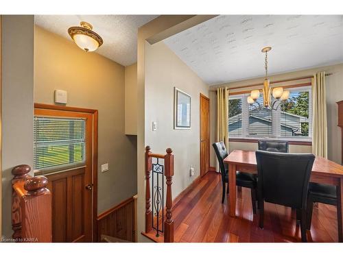 721 Front Road, Kingston, ON - Indoor Photo Showing Dining Room