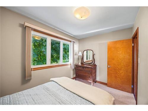 721 Front Road, Kingston, ON - Indoor Photo Showing Bedroom