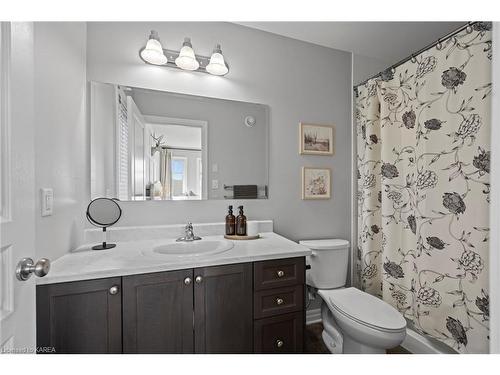 952 Edward Riley Drive, Kingston, ON - Indoor Photo Showing Bathroom