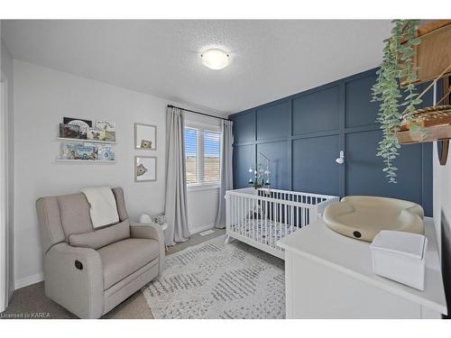 952 Edward Riley Drive, Kingston, ON - Indoor Photo Showing Bedroom