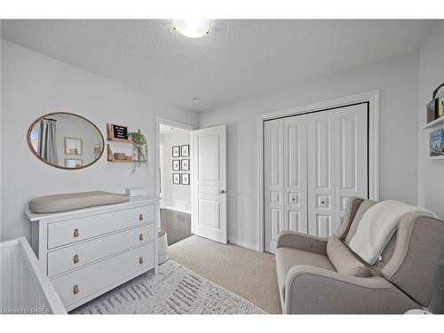 952 Edward Riley Drive, Kingston, ON - Indoor Photo Showing Bedroom