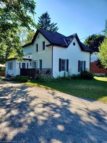 98 Prince Edward Street, Brighton, ON - Outdoor