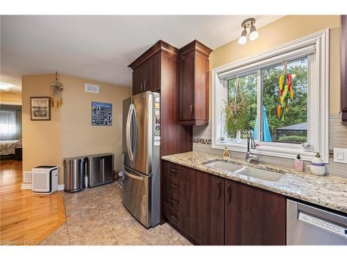 180 Garfield Street, Gananoque, ON - Indoor Photo Showing Kitchen With Stainless Steel Kitchen With Double Sink