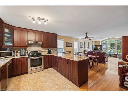 180 Garfield Street, Gananoque, ON - Indoor Photo Showing Kitchen With Stainless Steel Kitchen