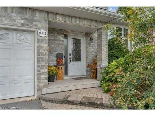 908 Mona Drive, Kingston, ON - Outdoor