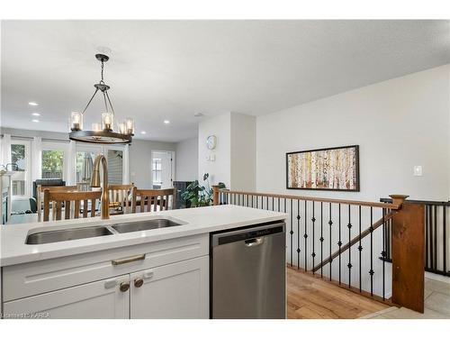 1204 Amanda Court, Kingston, ON - Indoor Photo Showing Kitchen