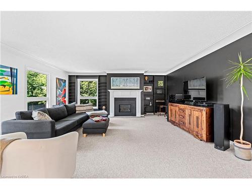 3 Thunderbird Circle, Kingston, ON - Indoor Photo Showing Living Room With Fireplace