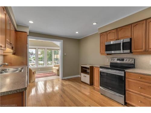 370 Stone Street, Gananoque, ON - Indoor Photo Showing Kitchen With Double Sink