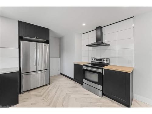 1218 Johnson Street, Kingston, ON - Indoor Photo Showing Kitchen