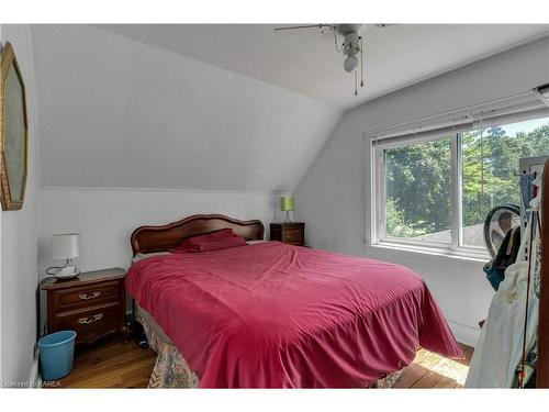 49 Sunny Acres Road, Kingston, ON - Indoor Photo Showing Bedroom