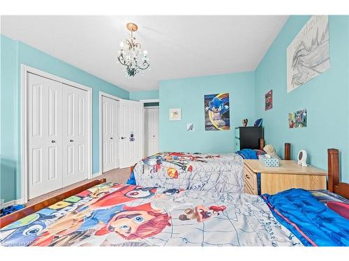 1439 Stoneridge Drive, Kingston, ON - Indoor Photo Showing Bedroom