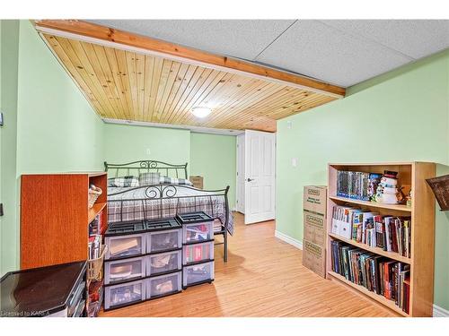 1439 Stoneridge Drive, Kingston, ON - Indoor Photo Showing Bedroom