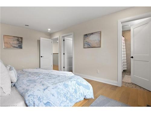 3933 County Rd 9, Napanee, ON - Indoor Photo Showing Bedroom