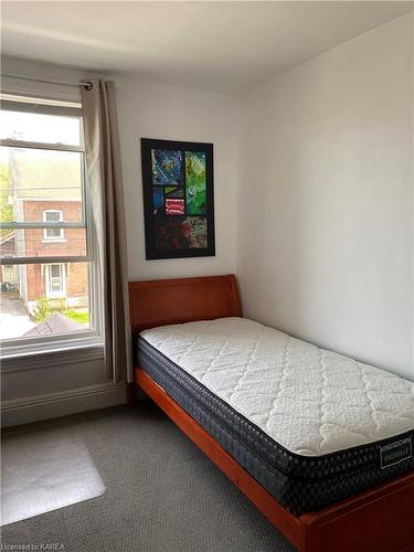 240 Nelson Street, Kingston, ON - Indoor Photo Showing Bedroom