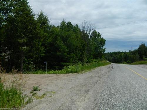 11579 Highway 509, Ompah, ON 