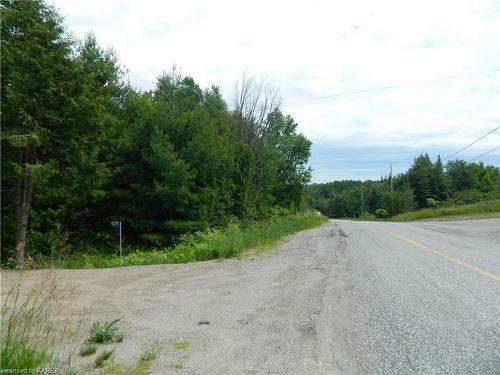 11579 Highway 509, Ompah, ON 