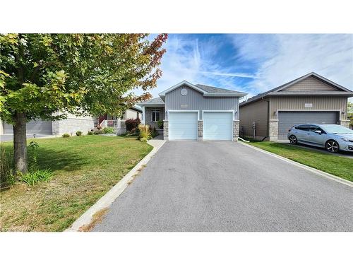 156 Mcdonough Crescent, Amherstview, ON - Outdoor With Facade