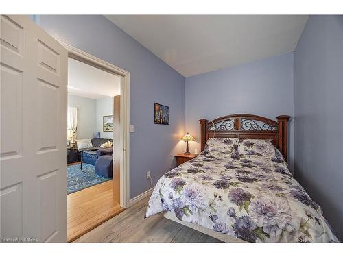 96 Briceland Street, Kingston, ON - Indoor Photo Showing Bedroom