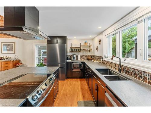 3699 38 Highway, Kingston, ON - Indoor Photo Showing Kitchen With Double Sink