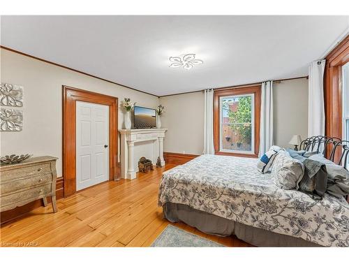 3699 38 Highway, Kingston, ON - Indoor Photo Showing Bedroom