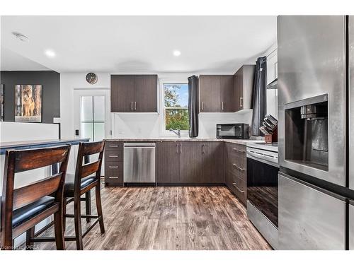 108 Lake Street, Mallorytown, ON - Indoor Photo Showing Kitchen