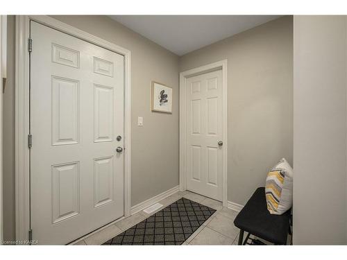 657 Gwen Avenue, Kingston, ON - Indoor Photo Showing Other Room