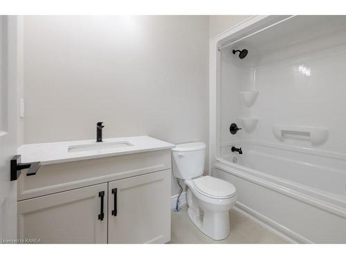 163 Creighton Drive, Odessa, ON - Indoor Photo Showing Bathroom