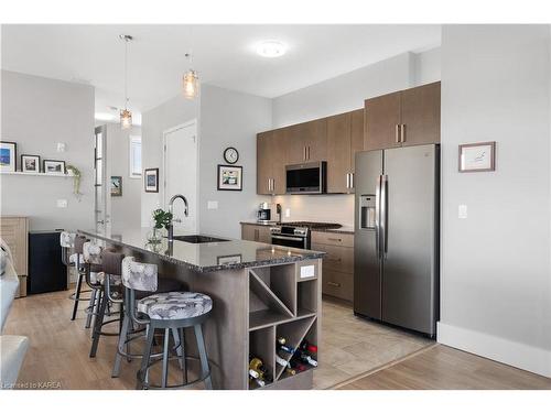 501-130 Water Street, Gananoque, ON - Indoor Photo Showing Kitchen With Upgraded Kitchen