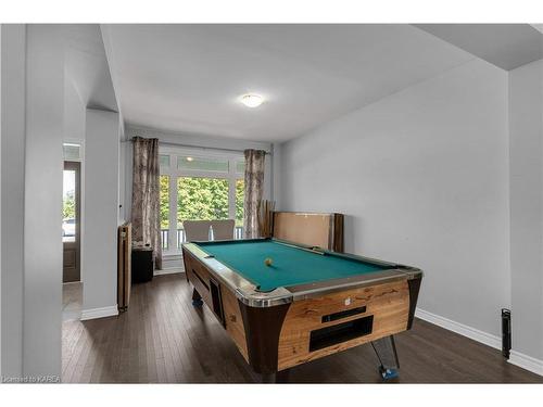 1239 Waterside Way, Kingston, ON - Indoor Photo Showing Other Room