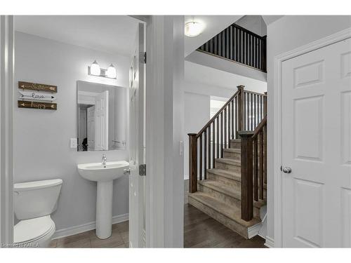 1239 Waterside Way, Kingston, ON - Indoor Photo Showing Bathroom