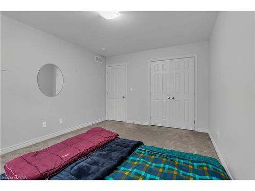 1239 Waterside Way, Kingston, ON - Indoor Photo Showing Bedroom