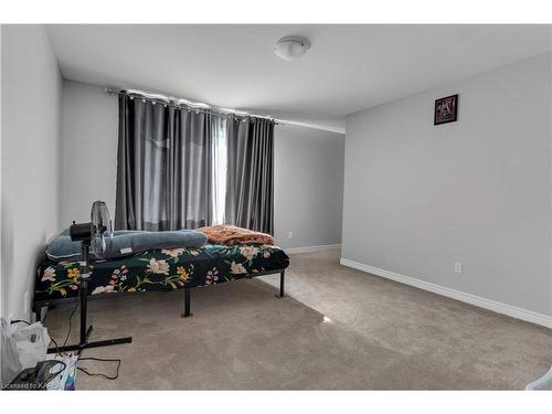 1239 Waterside Way, Kingston, ON - Indoor Photo Showing Bedroom