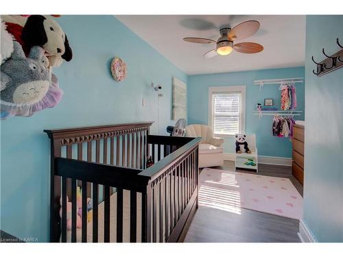 364 Brock Street, Gananoque, ON - Indoor Photo Showing Bedroom