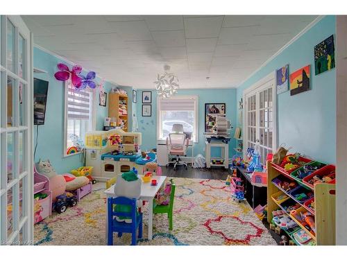 364 Brock Street, Gananoque, ON - Indoor Photo Showing Other Room