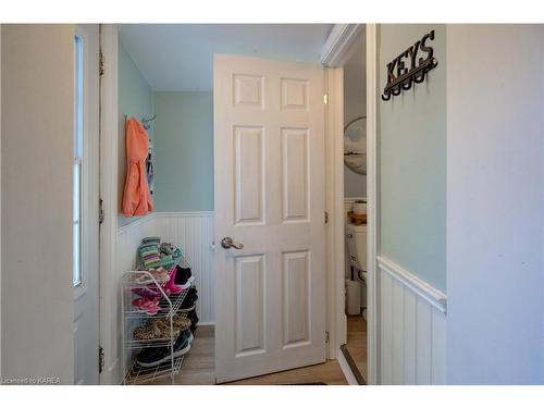 364 Brock Street, Gananoque, ON - Indoor Photo Showing Other Room