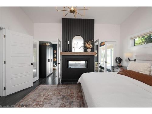 792 Sterling Avenue, Kingston, ON - Indoor Photo Showing Bedroom With Fireplace