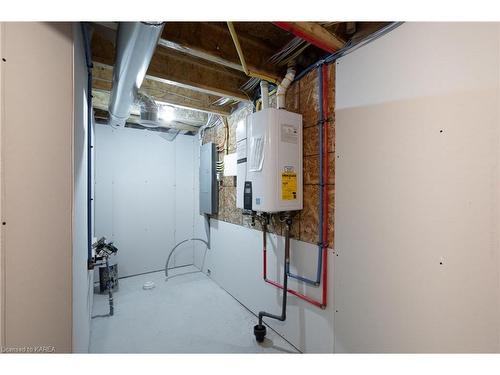 1515 Scarlet Street, Kingston, ON - Indoor Photo Showing Basement