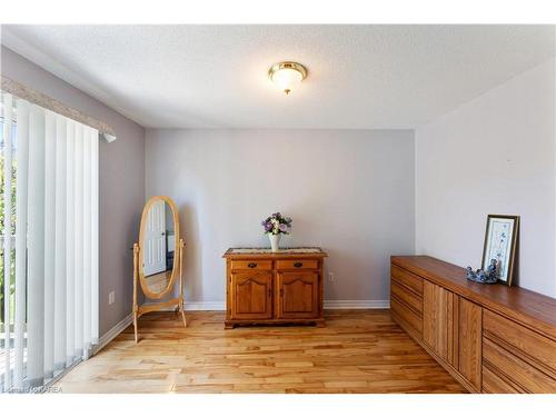 1072 Featherstone Court, Kingston, ON - Indoor Photo Showing Other Room