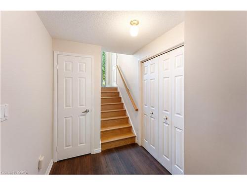 1072 Featherstone Court, Kingston, ON - Indoor Photo Showing Other Room