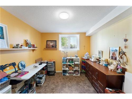 1072 Featherstone Court, Kingston, ON - Indoor Photo Showing Office