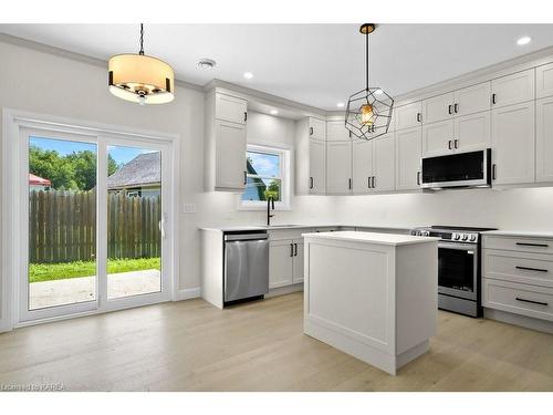 16 Palace Road, Napanee, ON - Indoor Photo Showing Kitchen With Stainless Steel Kitchen With Upgraded Kitchen