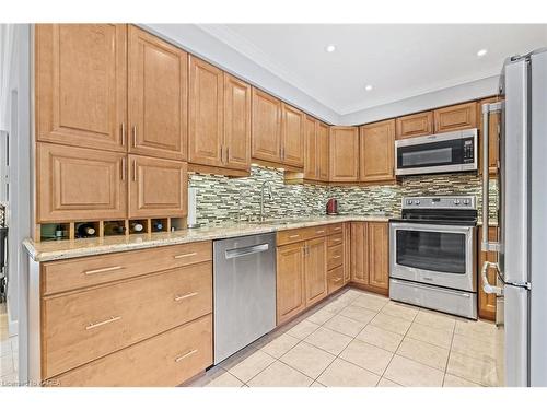 964 Prestwick Crescent, Kingston, ON - Indoor Photo Showing Kitchen