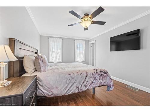 964 Prestwick Crescent, Kingston, ON - Indoor Photo Showing Bedroom