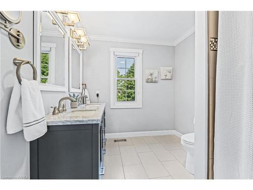 964 Prestwick Crescent, Kingston, ON - Indoor Photo Showing Bathroom