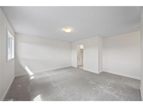 1393 Monarch Drive, Kingston, ON - Indoor Photo Showing Other Room