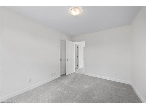 1393 Monarch Drive, Kingston, ON - Indoor Photo Showing Other Room